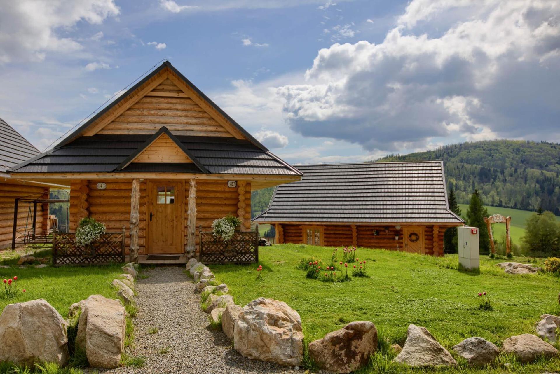 Penzion Zbojnicky Halas Tisovec Exterior foto